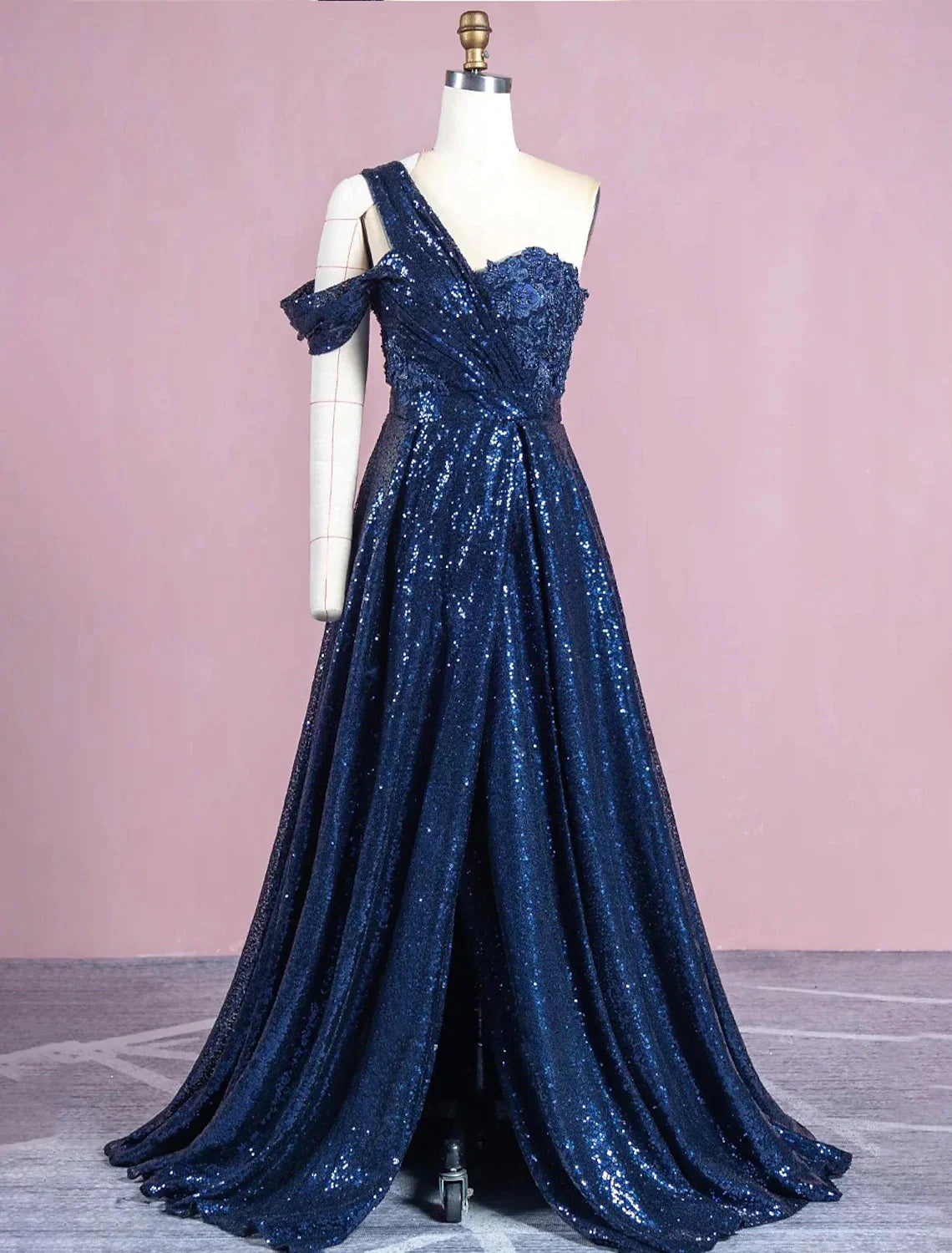 A-Linien-Abendkleid, elegantes Kleid, formell, bodenlang, ärmellos, eine Schulter, mit Pailletten und glitzernden Schlitzapplikationen
